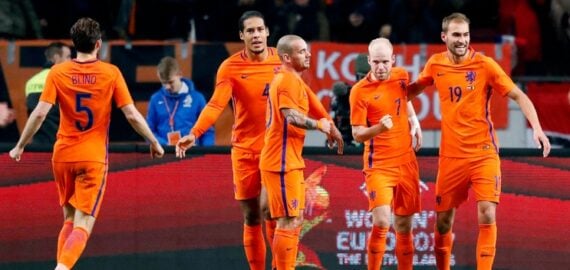 Tegola Olanda: de Vrij salta il mondiale per infortunio. Koeman ne convoca cinque dalla Serie A