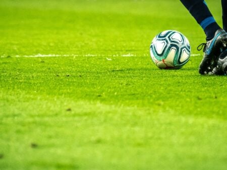 Champions League: L’Inter cade 2-1 a Madrid contro Mourinho, Haaland piega Farioli, festeggiano BVB e Aston Villa